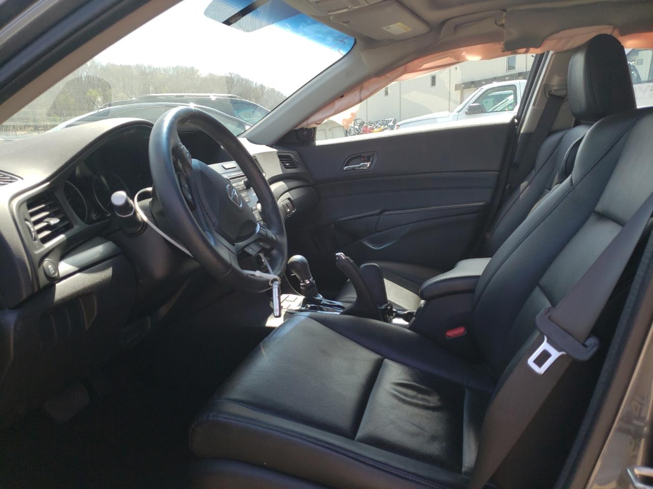 Photo 5 from auction – 2014 ACURA ILX 20 with VIN 19VDE1F36EE000019