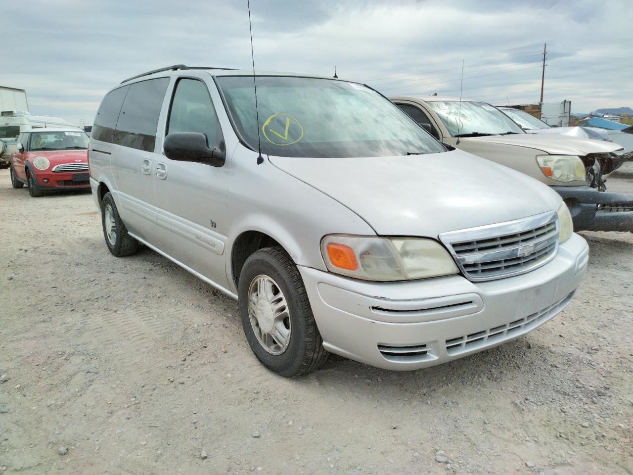 CHEVROLET VENTURE LU 2002 with VIN 1GNDX13E22D141391 - Photo from auction