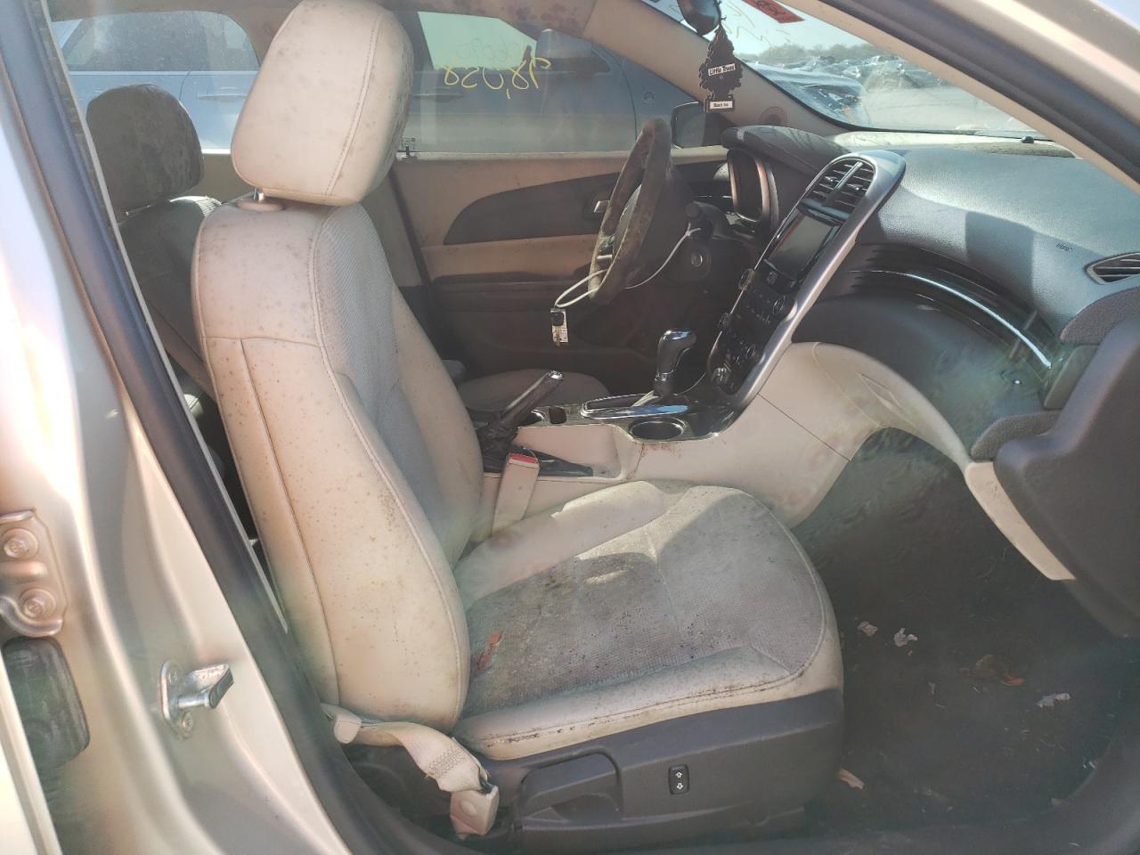 Photo 5 from auction – 2014 CHEVROLET MALIBU 1LT with VIN 1G11C5SL5EF120602
