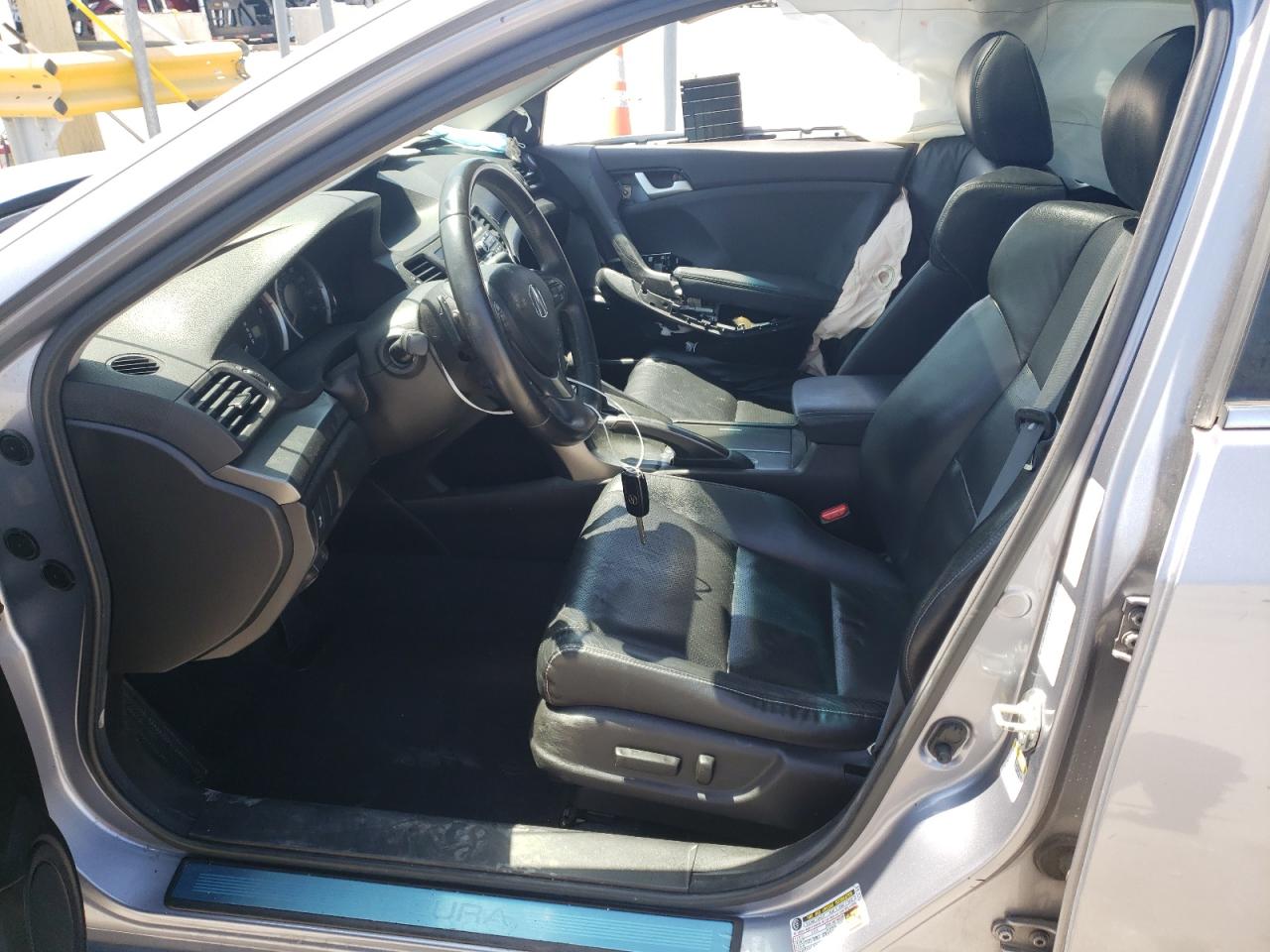 Фото 5 с аукциона – 2012 ACURA TSX TECH с VIN JH4CU2F69CC028938