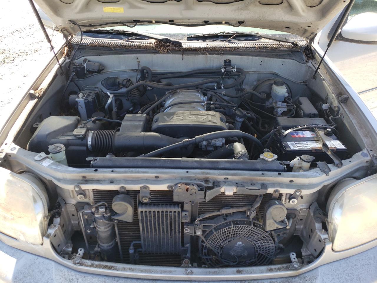 Photo 7 from auction – 2001 TOYOTA SEQUOIA SR with VIN 5TDZT34A61S054520