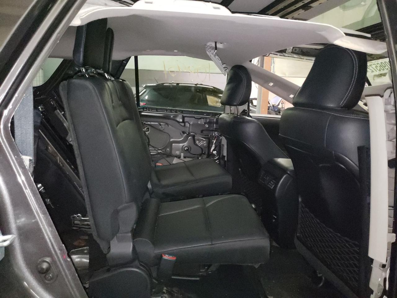 Photo 6 from auction – 2017 TOYOTA 4RUNNER SR with VIN JTEBU5JR9H5416677