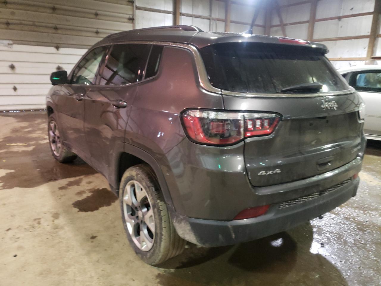 Photo 3 from auction – 2021 JEEP COMPASS LI with VIN 3C4NJDCB5MT527399