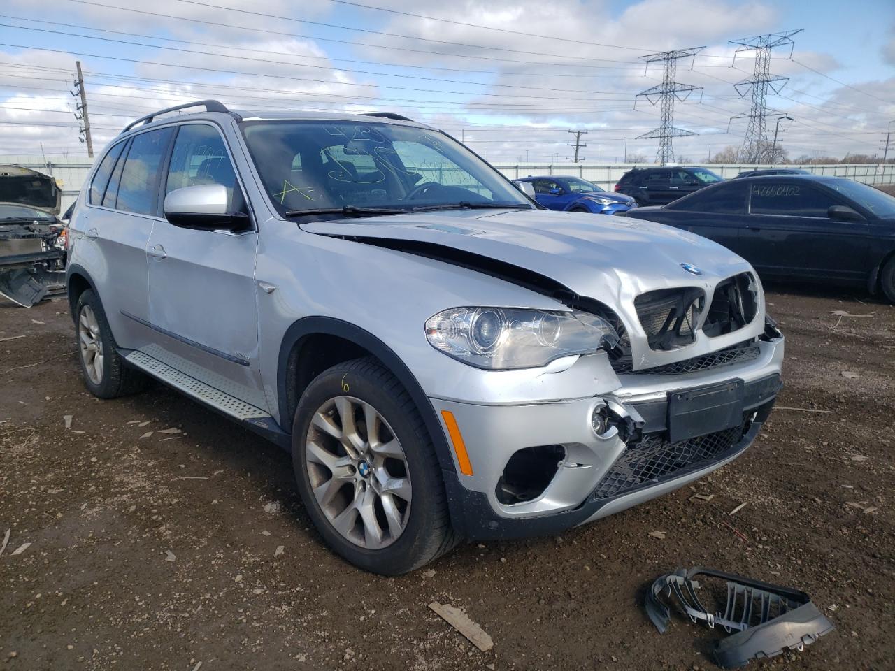BMW X5 XDRIVE3 2013 with VIN 5UXZV4C58D0E14187 - Photo from auction