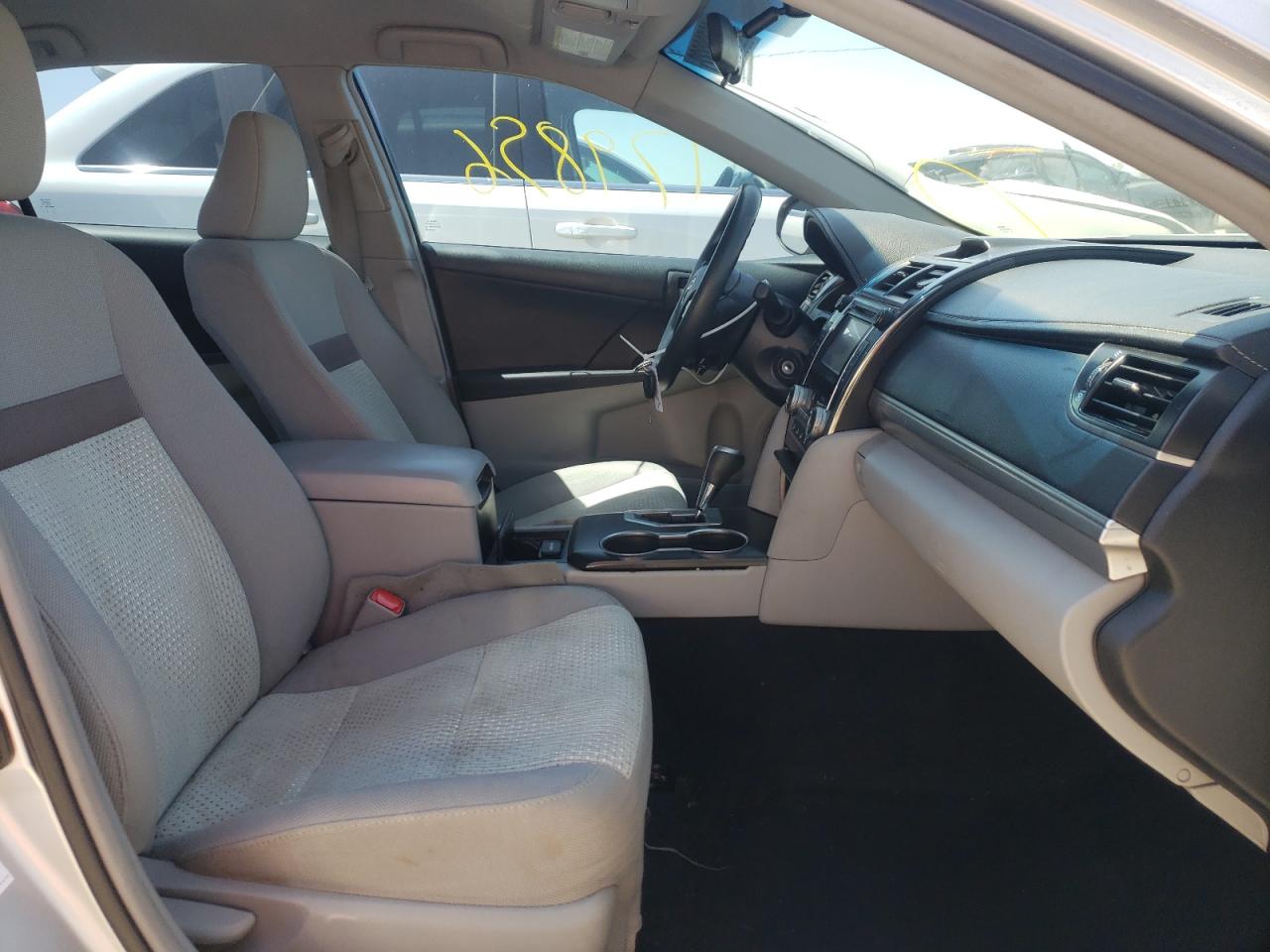 Photo 5 from auction – 2012 TOYOTA CAMRY BASE with VIN 4T1BF1FK0CU046555