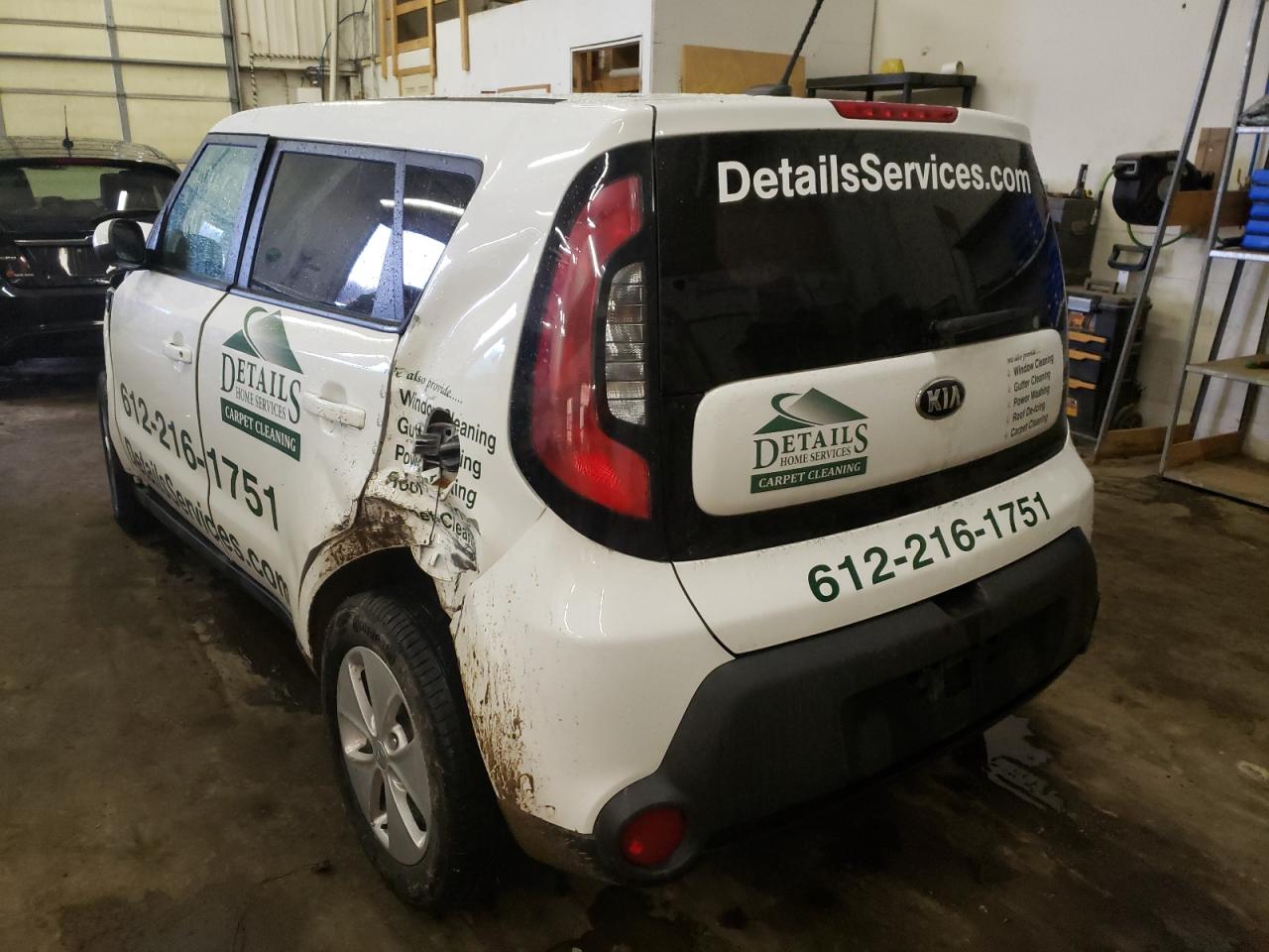 Photo 3 from auction – 2016 KIA SOUL with VIN KNDJN2A24G7847123