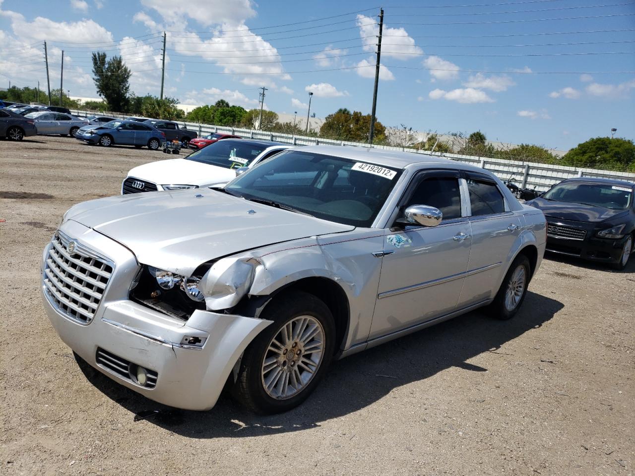 Photo 2 from auction – 2008 CHRYSLER 300 LX with VIN 2C3LA53G38H121617