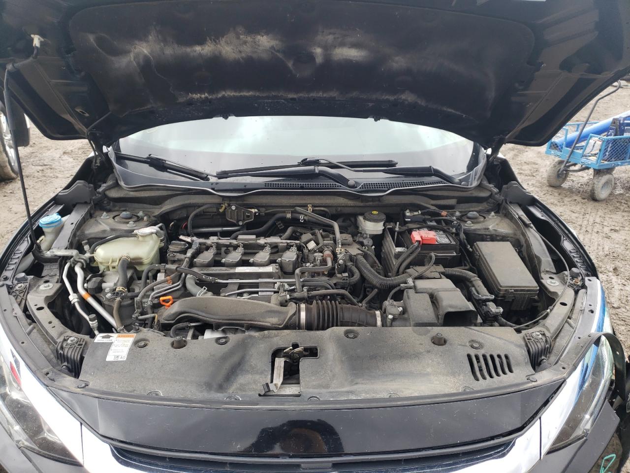 Photo 7 from auction – 2017 HONDA CIVIC EXL with VIN 19XFC1F79HE015322