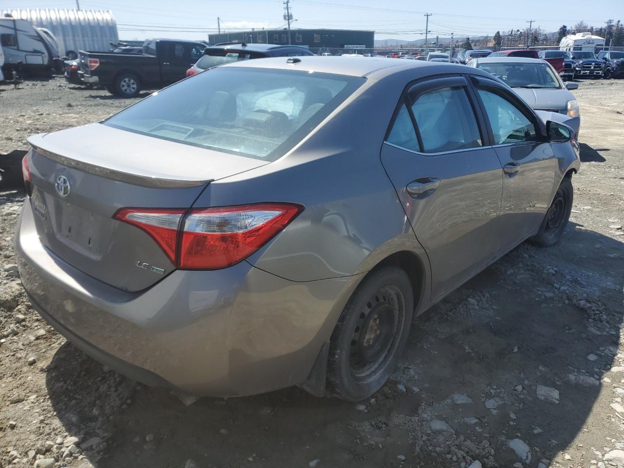 Photo 4 from auction – 2015 TOYOTA COROLLA EC with VIN 2T1BPRHE7FC232313