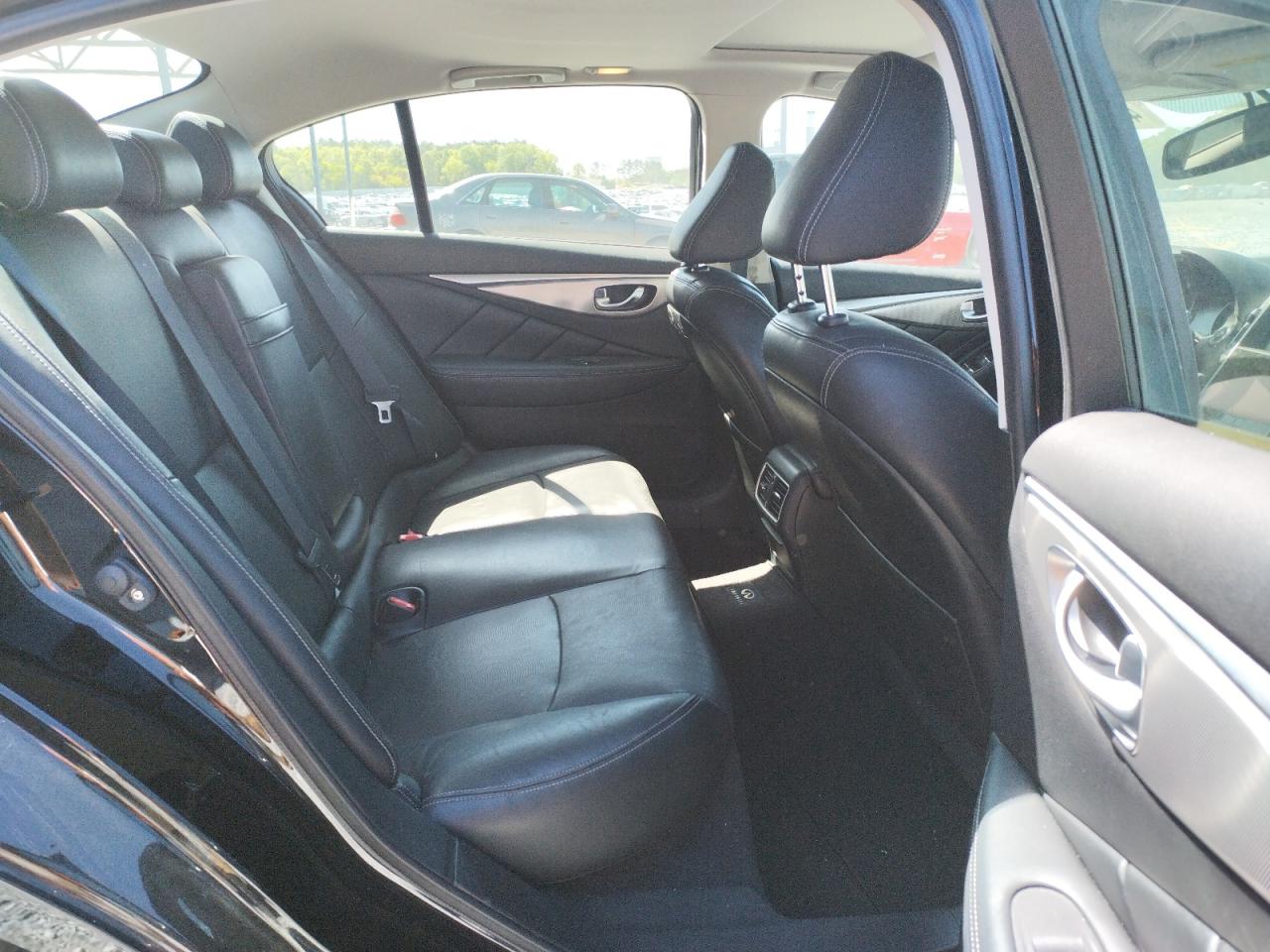 Photo 6 from auction – 2014 INFINITI Q50 BASE with VIN JN1BV7AP7EM675216