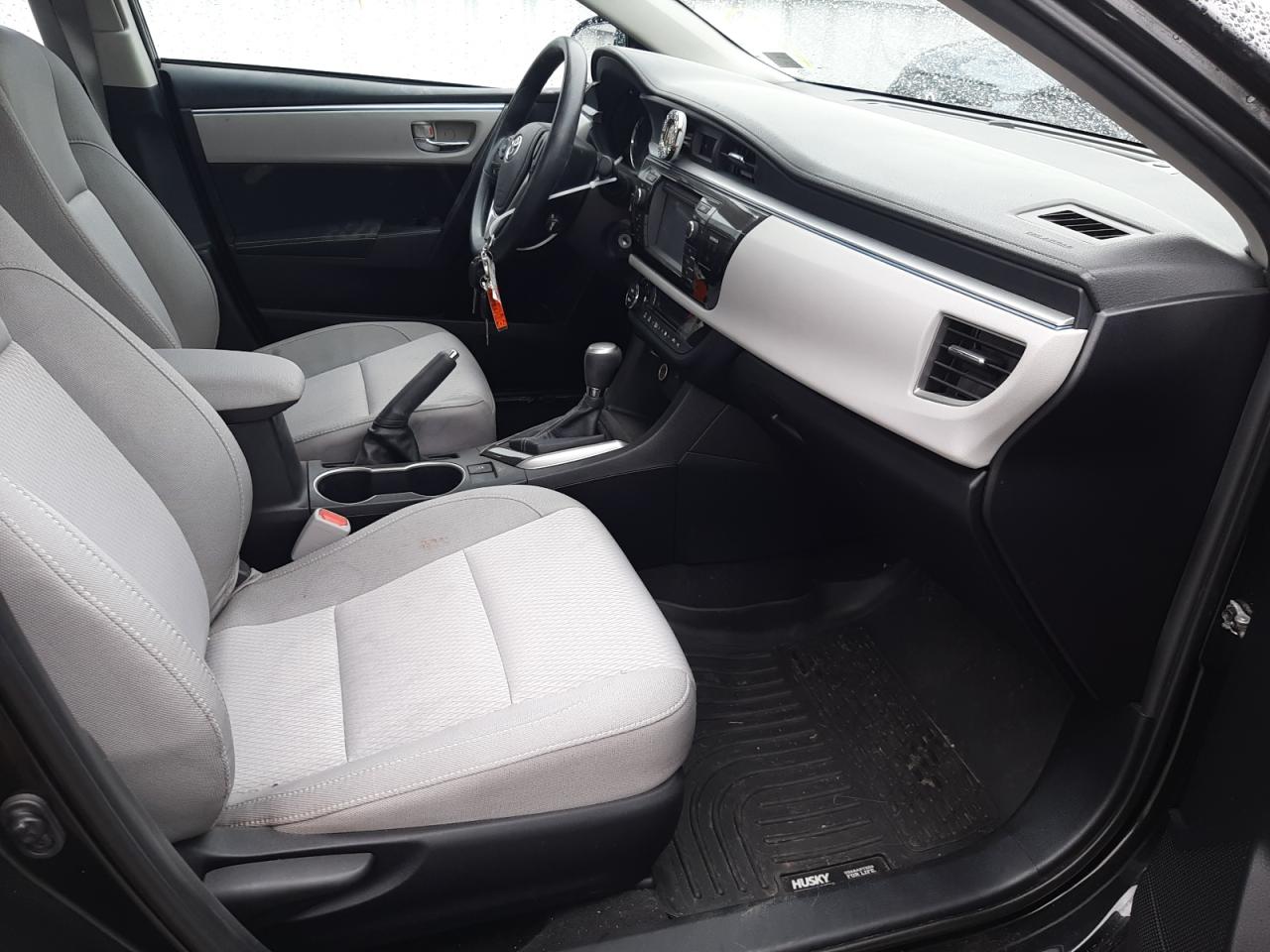 Photo 5 from auction – 2015 TOYOTA COROLLA with VIN 2T1BURHE6FC252724