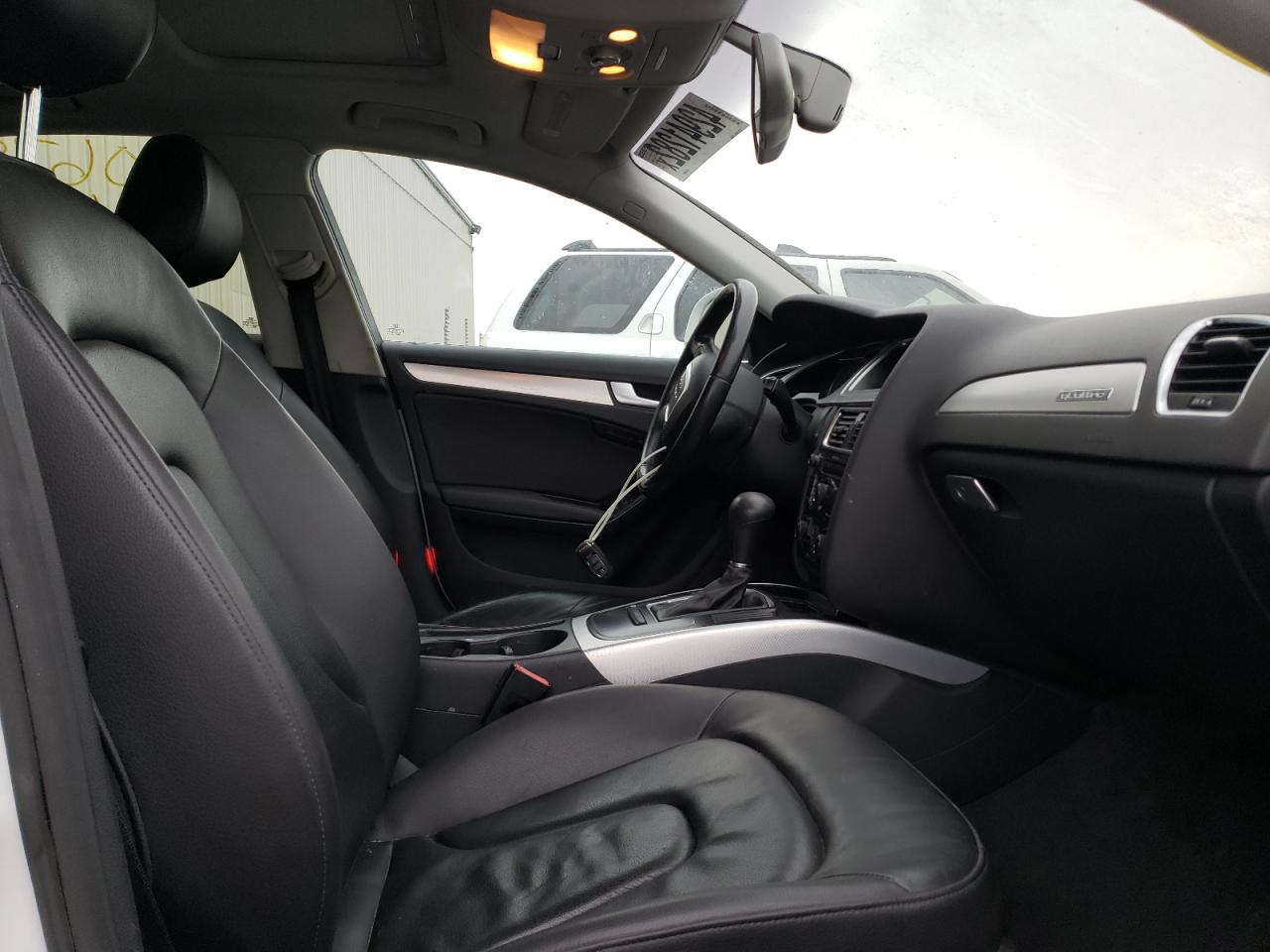 Photo 5 from auction – 2009 AUDI A4 2.0T QU with VIN WAULF68K29N065269
