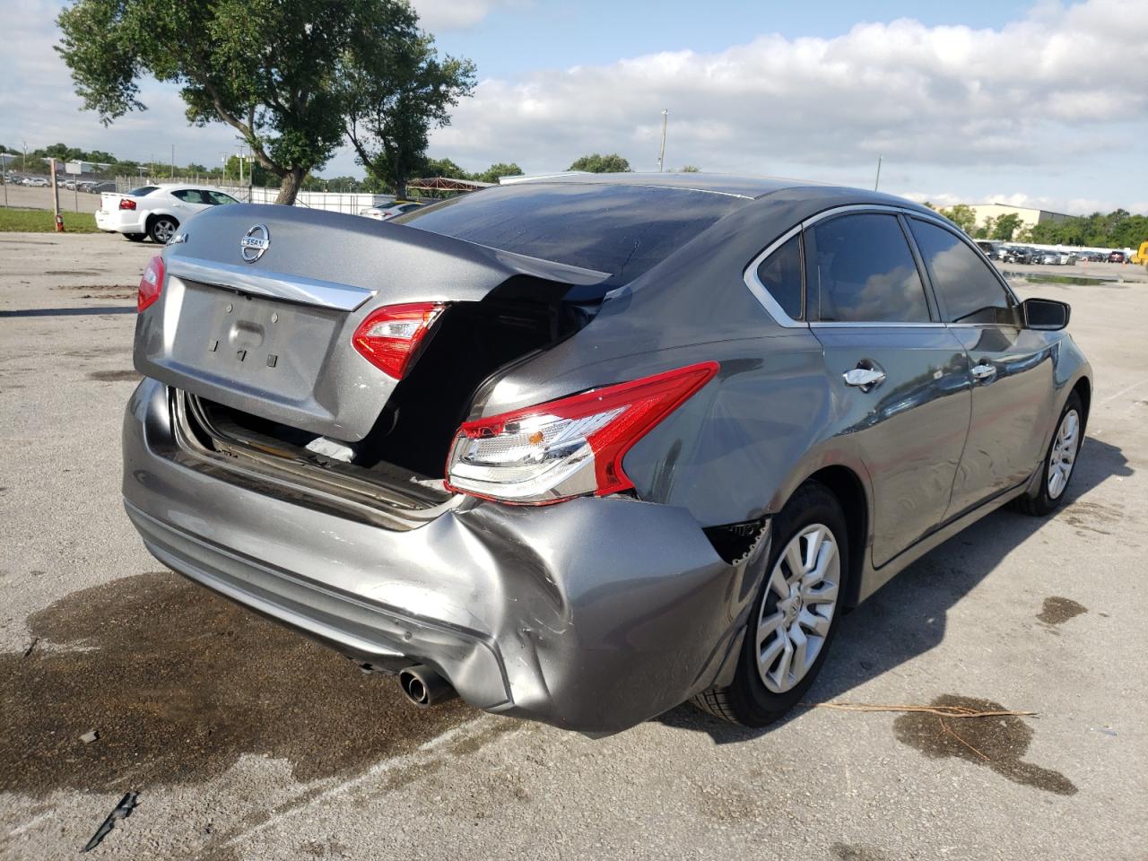 Photo 4 from auction – 2016 NISSAN ALTIMA 2.5 with VIN 1N4AL3AP2GC243333