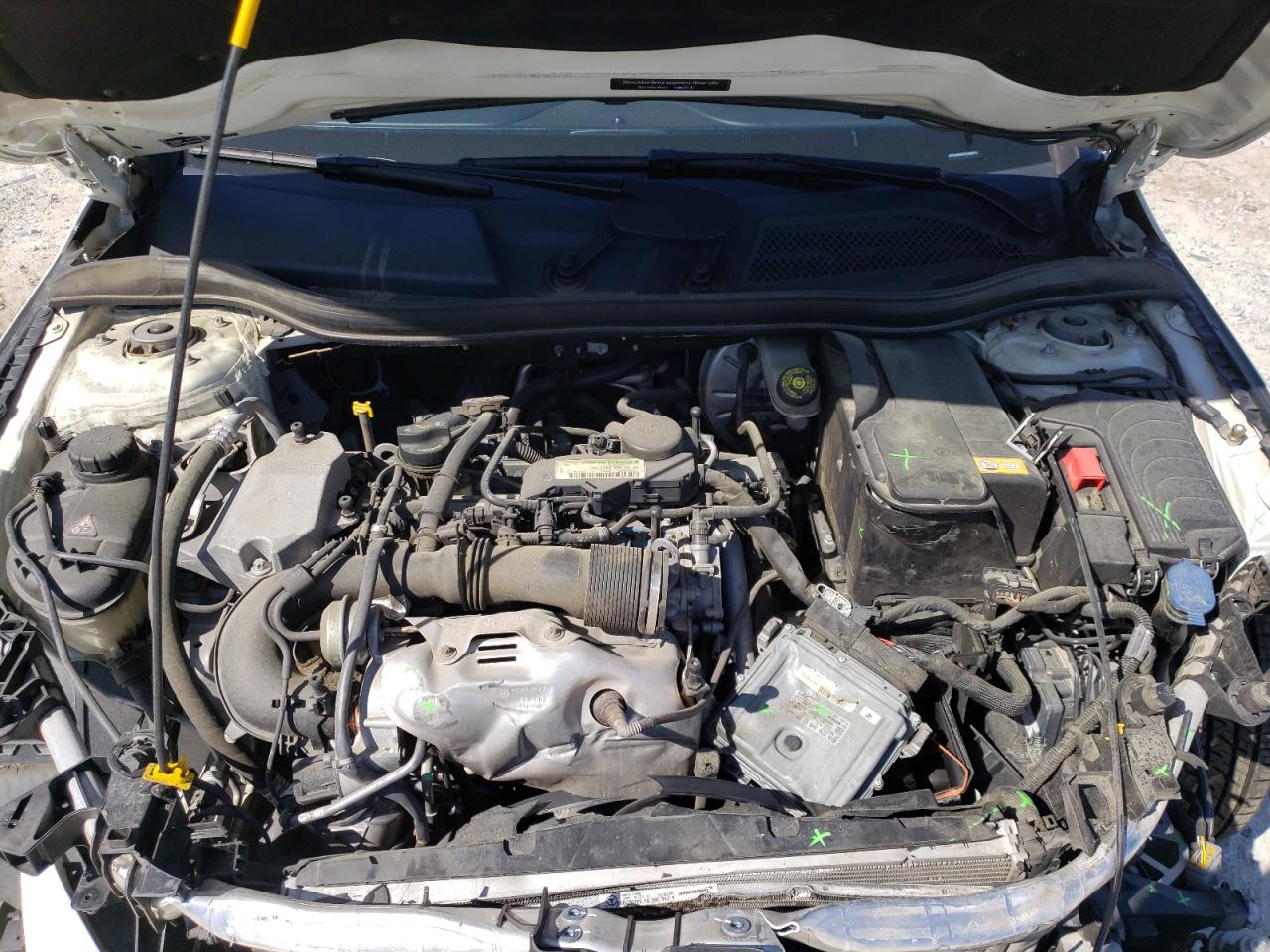 Photo 7 from auction – 2016 MERCEDES-BENZ CLA 250 with VIN WDDSJ4EB3GN330015