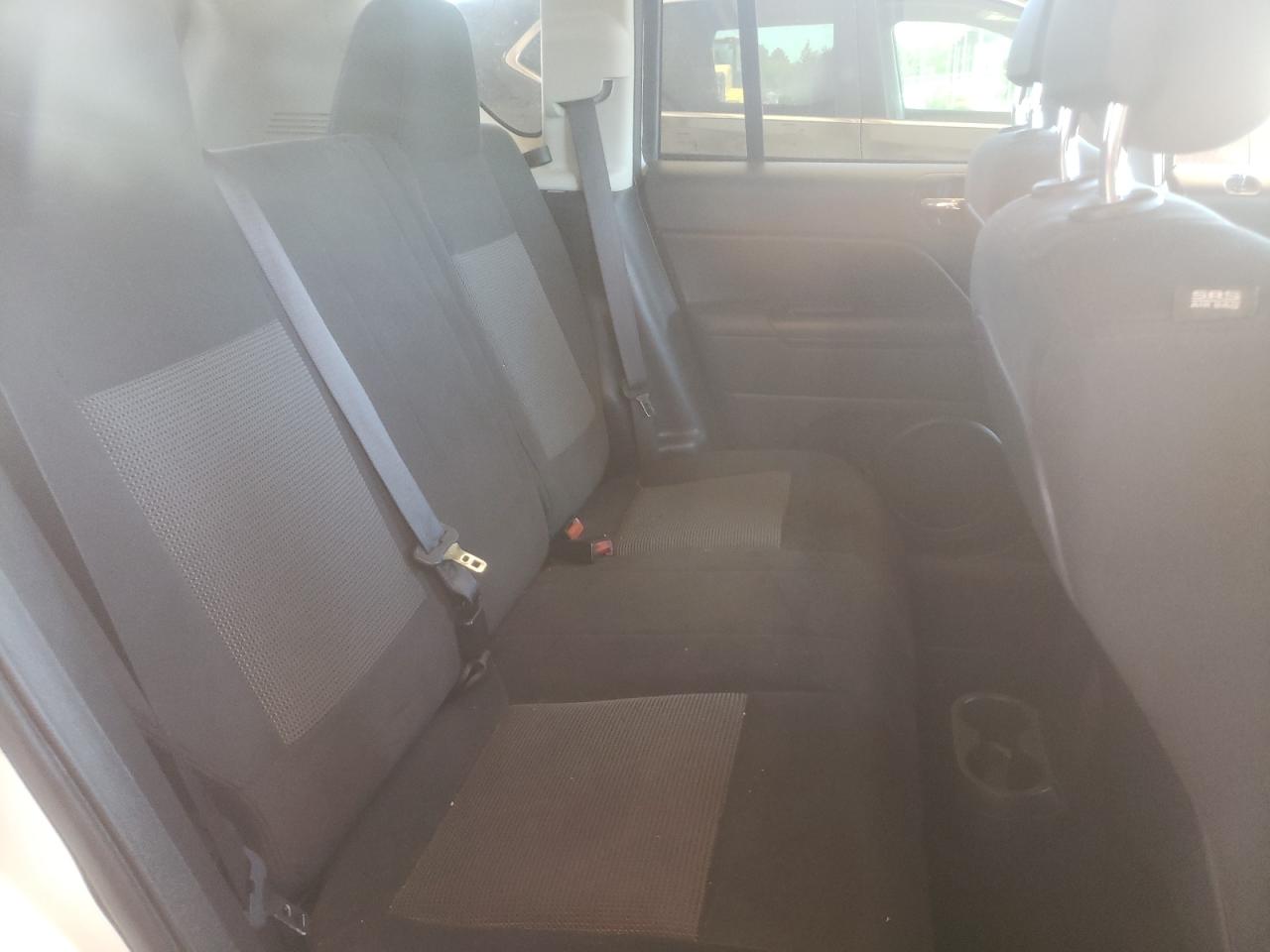 Photo 6 from auction – 2016 JEEP COMPASS SP with VIN 1C4NJCBAXGD742631