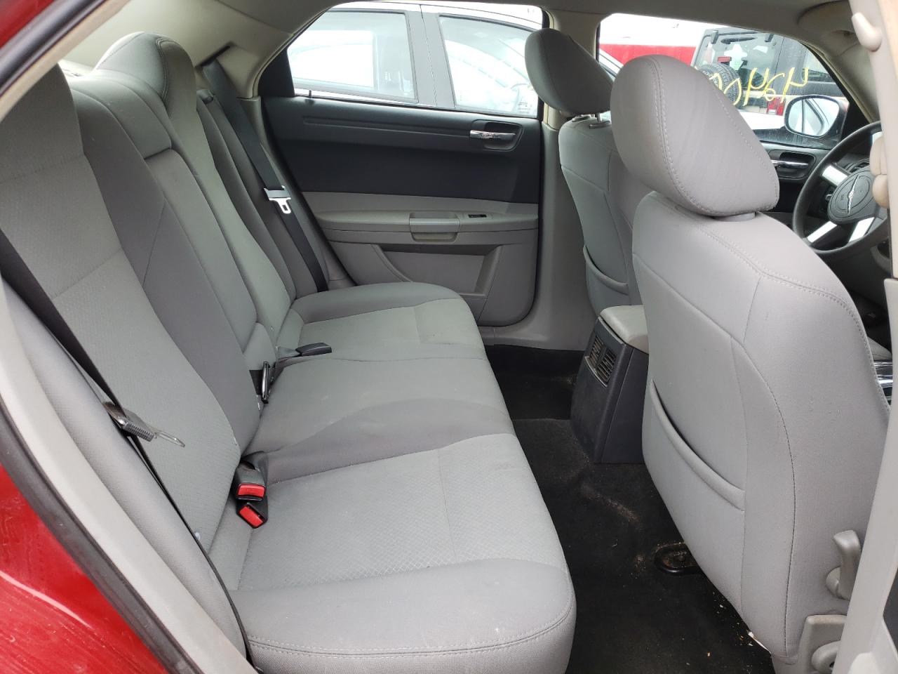 Photo 6 from auction – 2007 CHRYSLER 300 TOURIN with VIN 2C3KA53G17H812428