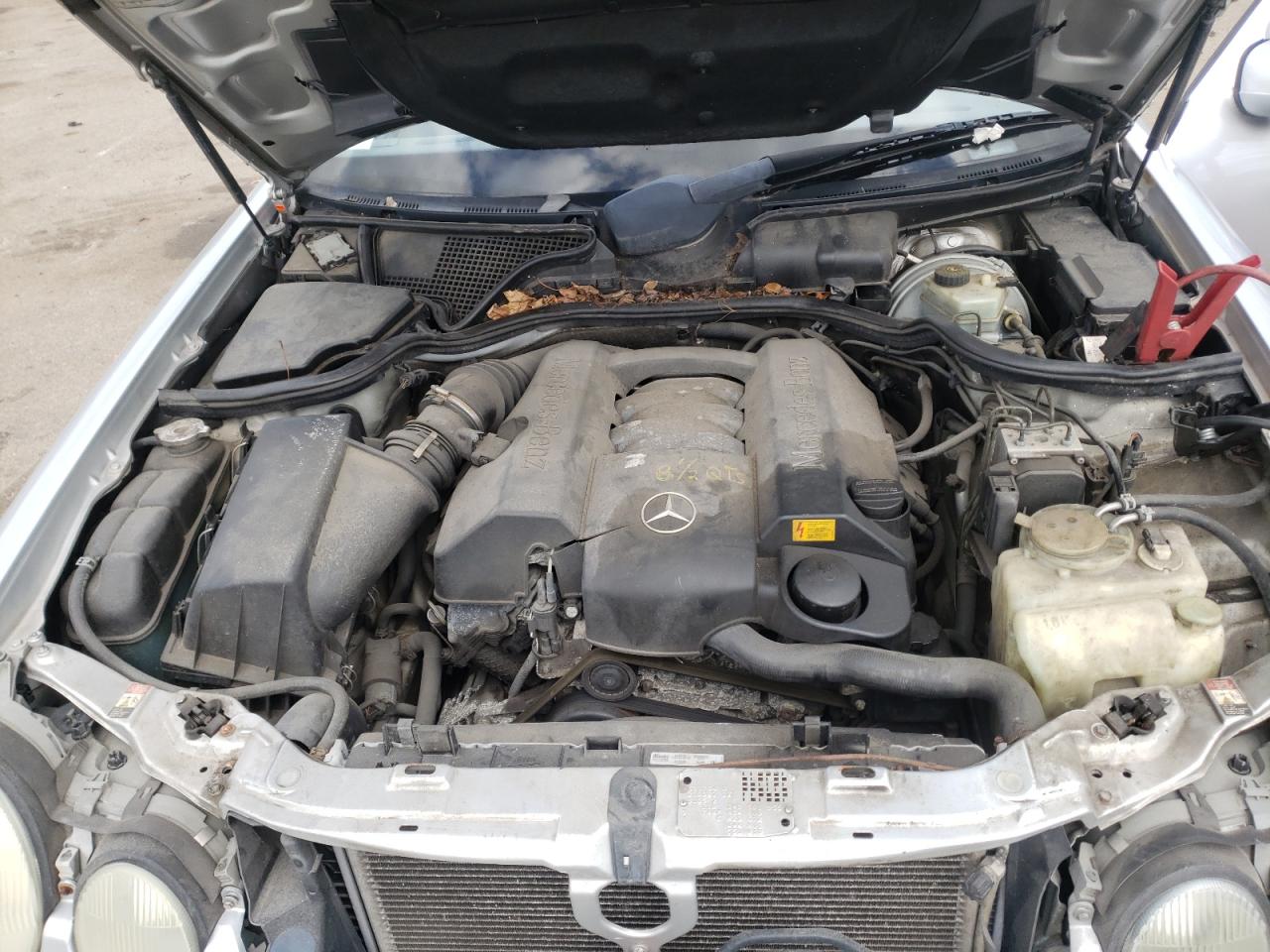 Photo 7 from auction – 2001 MERCEDES-BENZ E 320 4MAT with VIN WDBJF82J01X061816