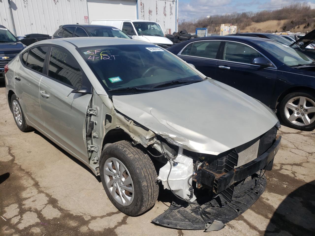 Photo 1 from auction – 2017 HYUNDAI ELANTRA SE with VIN 5NPD74LF4HH084004