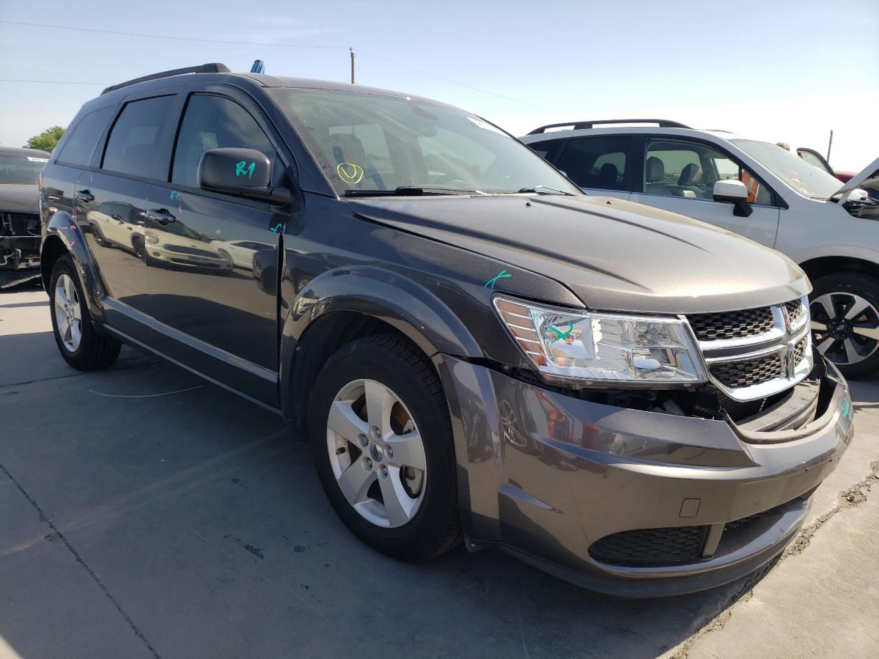 DODGE JOURNEY SE 2018 with VIN 3C4PDCAB1JT363996 - Photo from auction