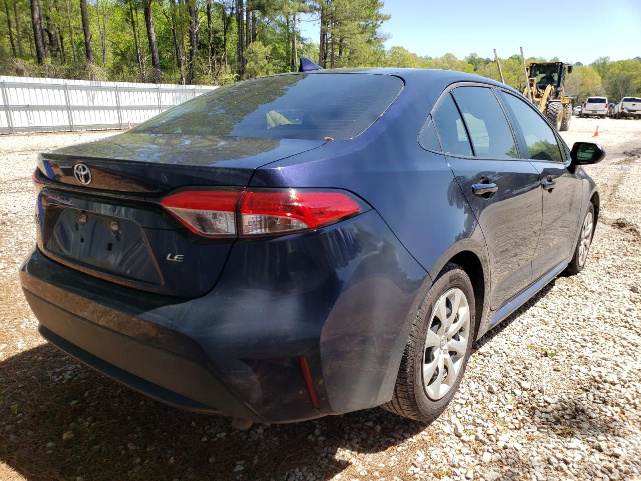 Photo 4 from auction – 2020 TOYOTA COROLLA LE with VIN 5YFEPRAE4LP048398