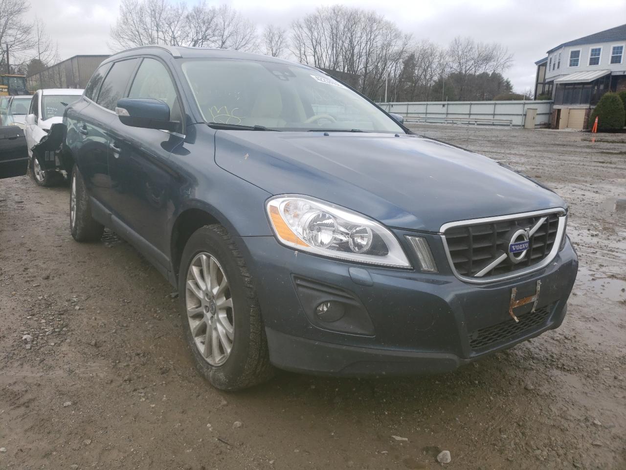 VOLVO XC60 T6 2010 with VIN YV4992DZ7A2027166 - Photo from auction