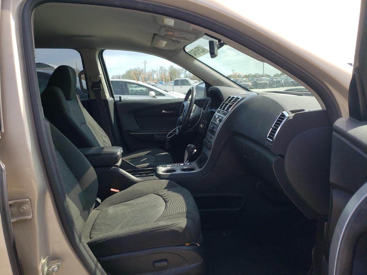 Photo 5 from auction – 2012 GMC ACADIA SLE with VIN 1GKKRPED5CJ171221