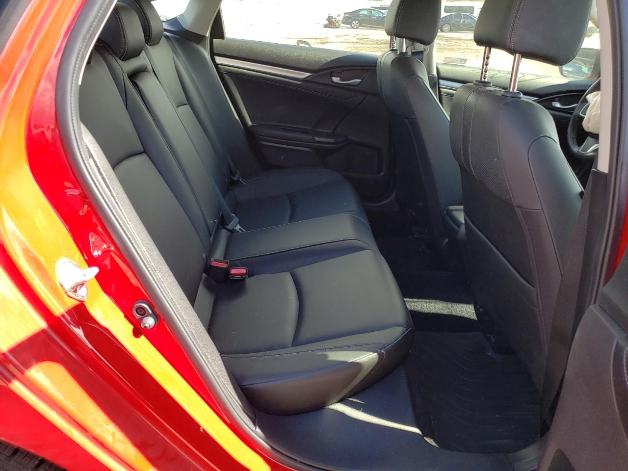 Photo 6 from auction – 2018 HONDA CIVIC EXL with VIN JHMFC1F75JX033398
