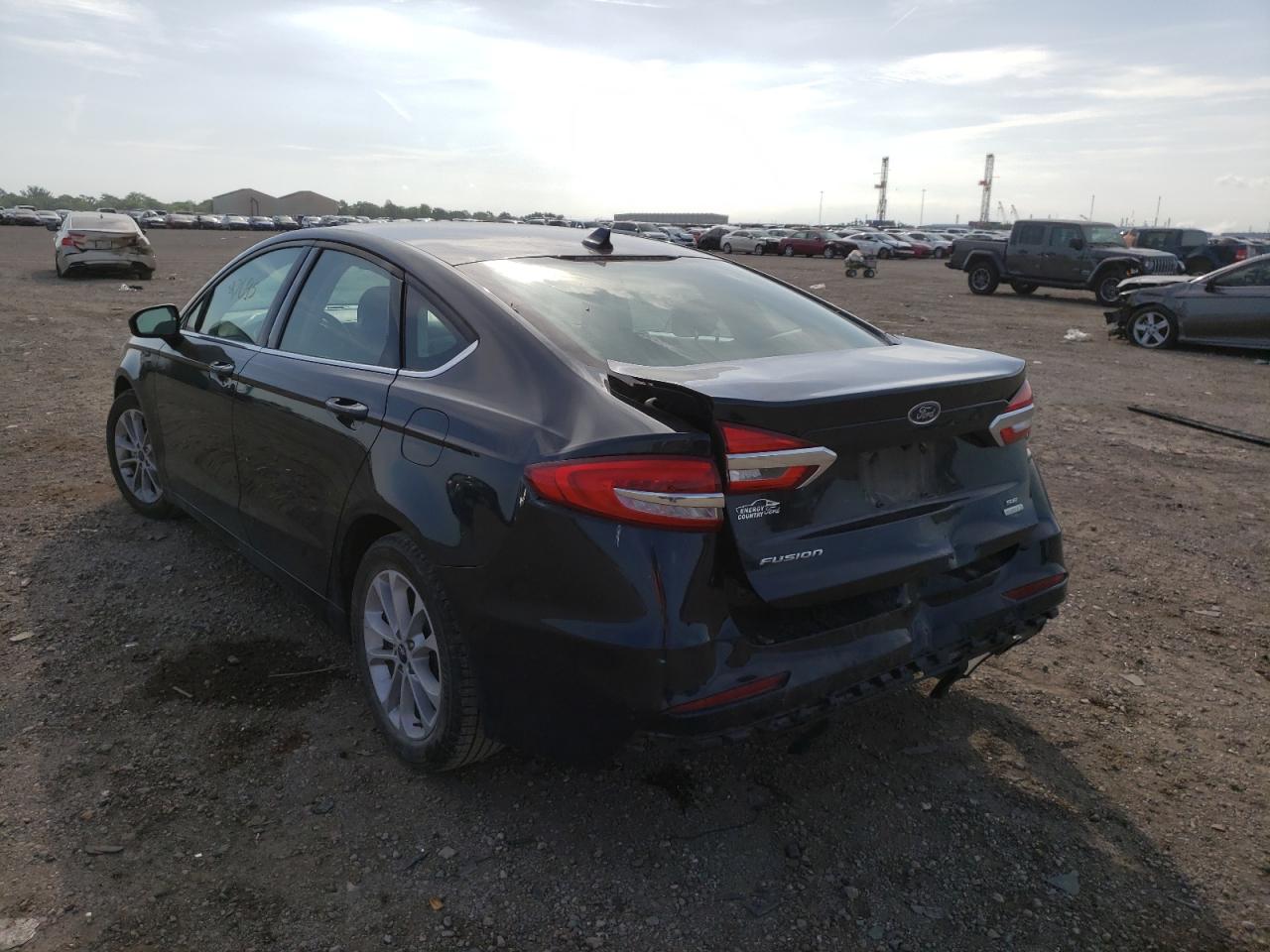 Photo 3 from auction – 2020 FORD FUSION SE with VIN 3FA6P0HD4LR231250