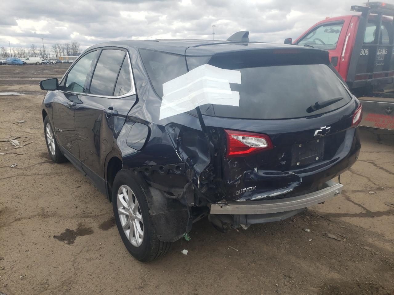 Photo 3 from auction – 2019 CHEVROLET EQUINOX LT with VIN 3GNAXKEV5KL227617