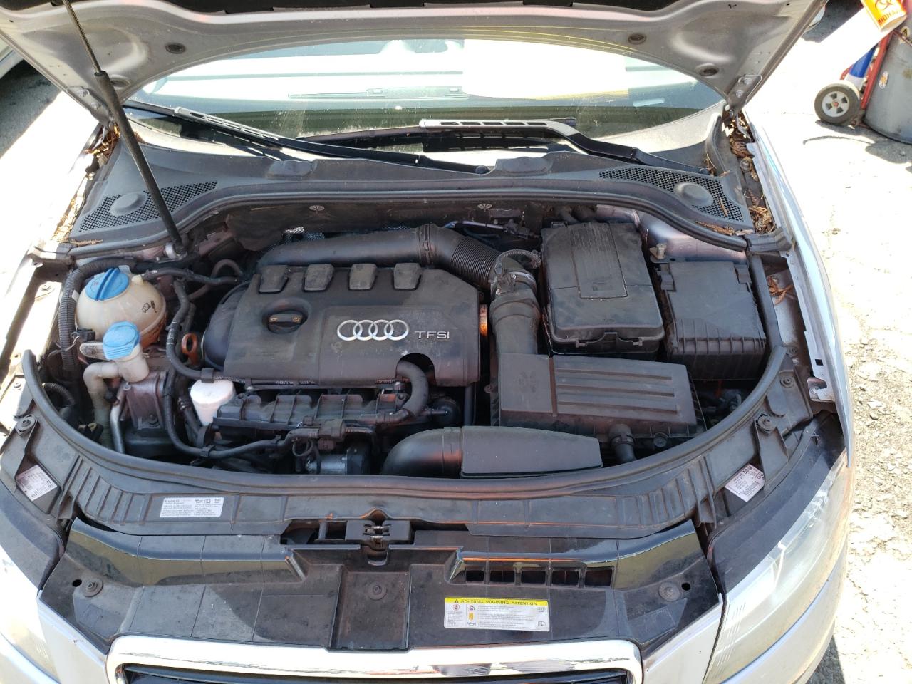 Photo 7 from auction – 2012 AUDI A3 PREMIUM with VIN WAUBEAFMXCA106929