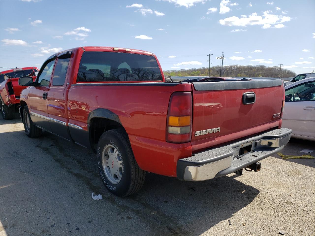 Photo 3 from auction – 2002 GMC NEW SIERRA with VIN 2GTEC19V121185149
