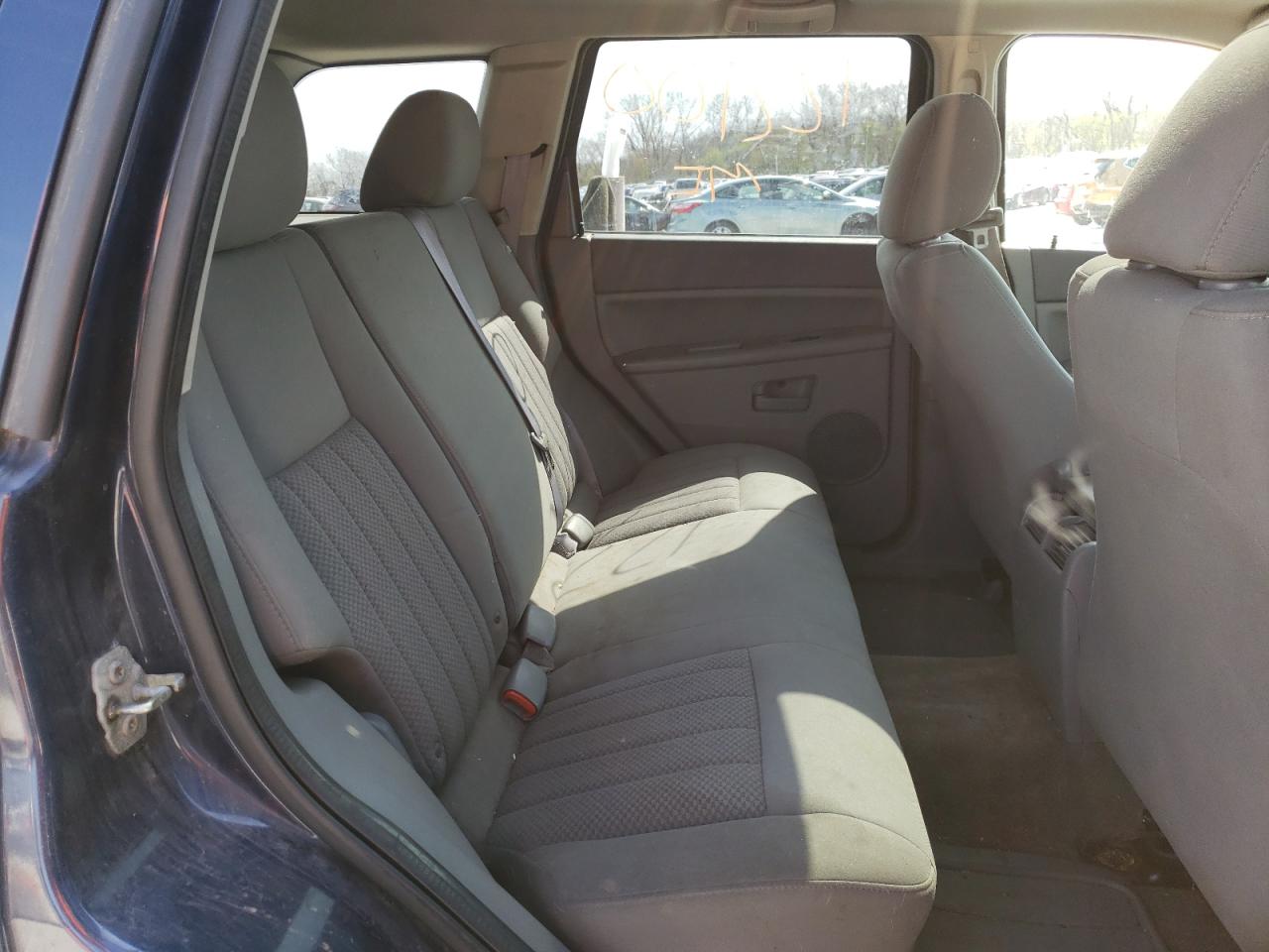 Photo 6 from auction – 2006 JEEP GRAND CHER with VIN 1J4HR48N26C112493