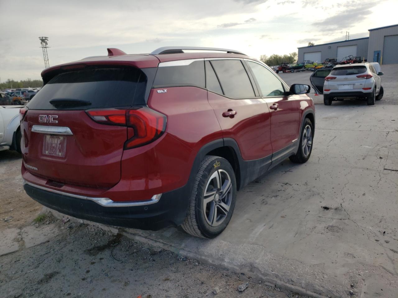 Photo 4 from auction – 2019 GMC TERRAIN SL with VIN 3GKALPEV0KL350277