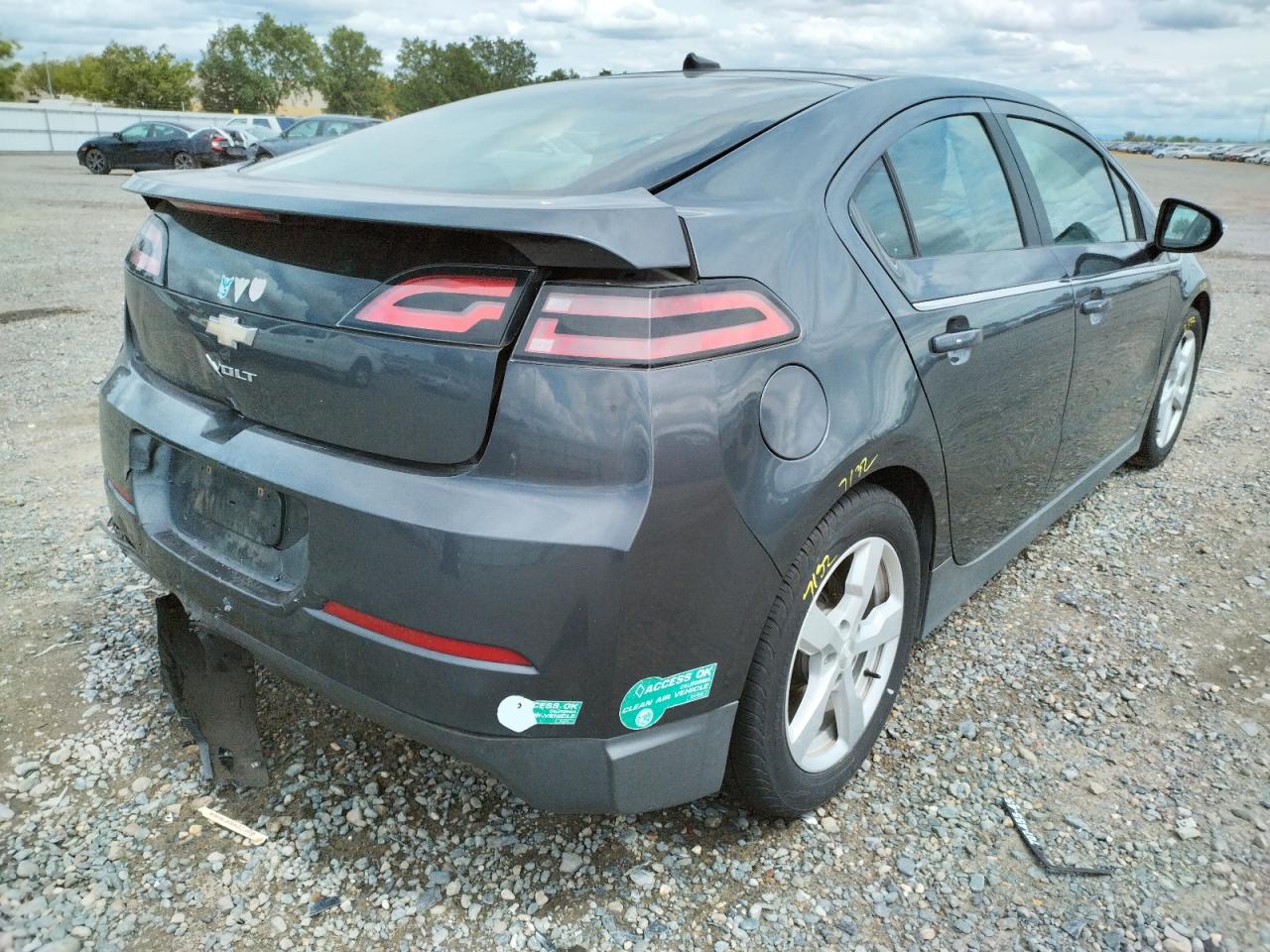 Photo 4 from auction – 2013 CHEVROLET VOLT with VIN 1G1RE6E4XDU118023