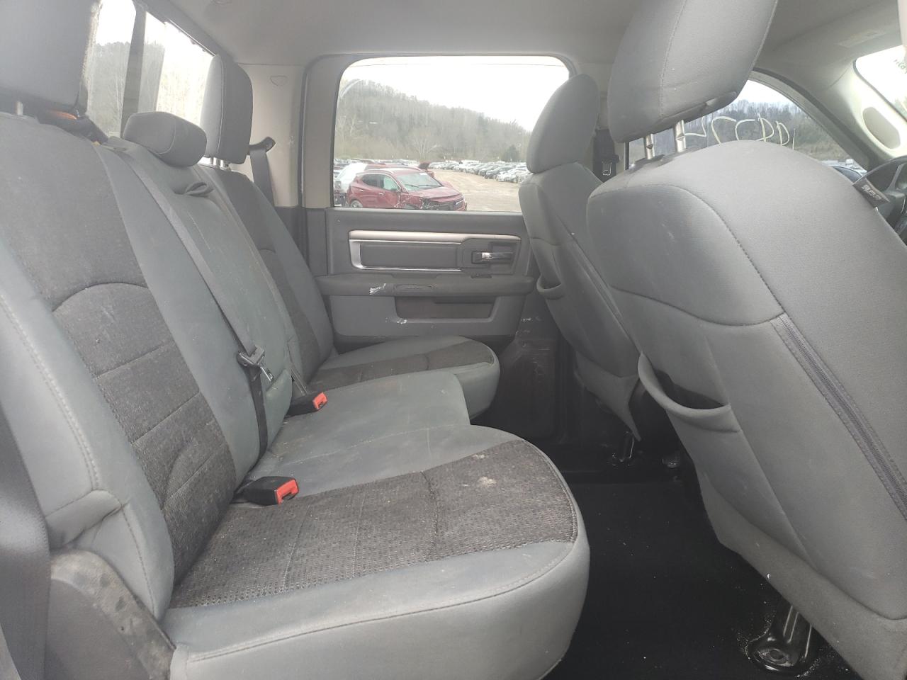 Photo 6 from auction – 2014 RAM 1500 SLT with VIN 1C6RR7LM1ES317468