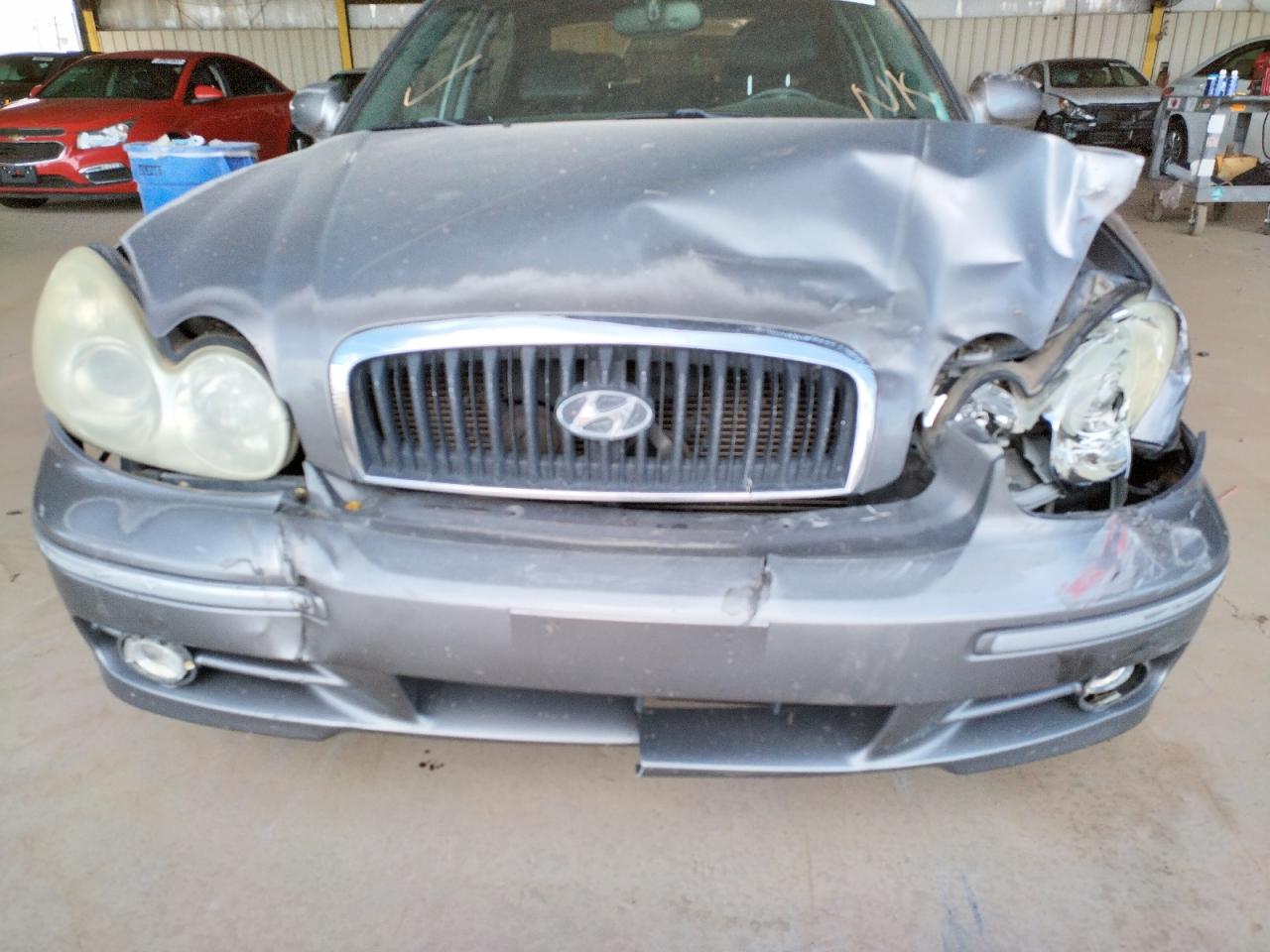 Photo 9 from auction – 2004 HYUNDAI SONATA GLS with VIN KMHWF35HX4A016808