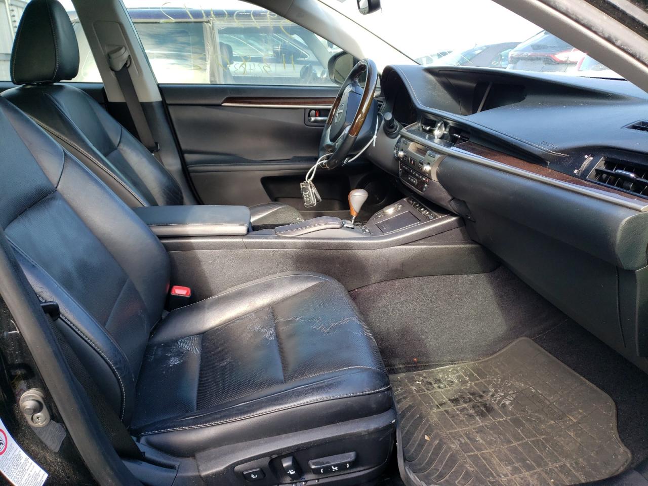 Photo 5 from auction – 2014 LEXUS ES 350 with VIN JTHBK1GG7E2150712