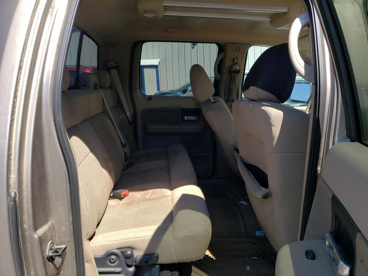 Photo 6 from auction – 2004 FORD F150 SUPER with VIN 1FTRW12W94KD00319