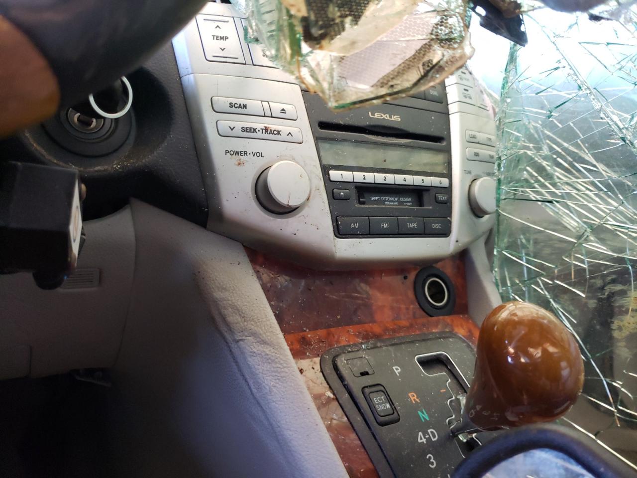 Photo 9 from auction – 2004 LEXUS RX 330 with VIN 2T2GA31U04C017788