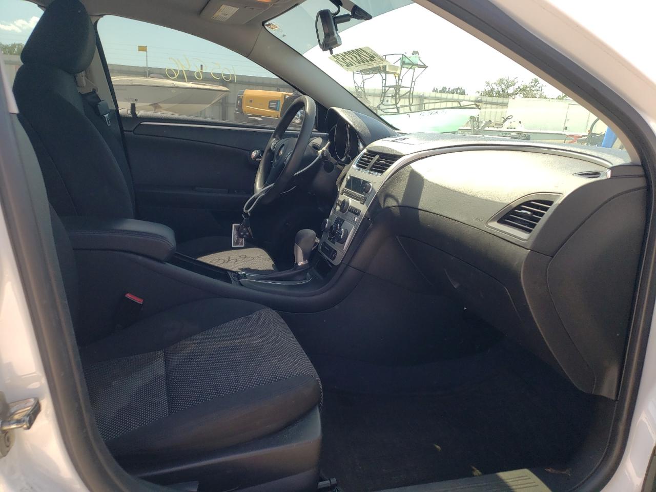 Photo 5 from auction – 2012 CHEVROLET MALIBU 1LT with VIN 1G1ZC5E04CF234592