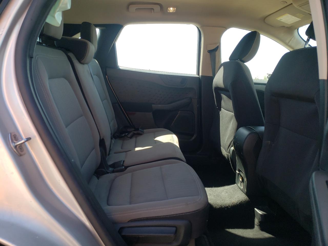 Photo 6 from auction – 2020 FORD ESCAPE S with VIN 1FMCU0F68LUA45824