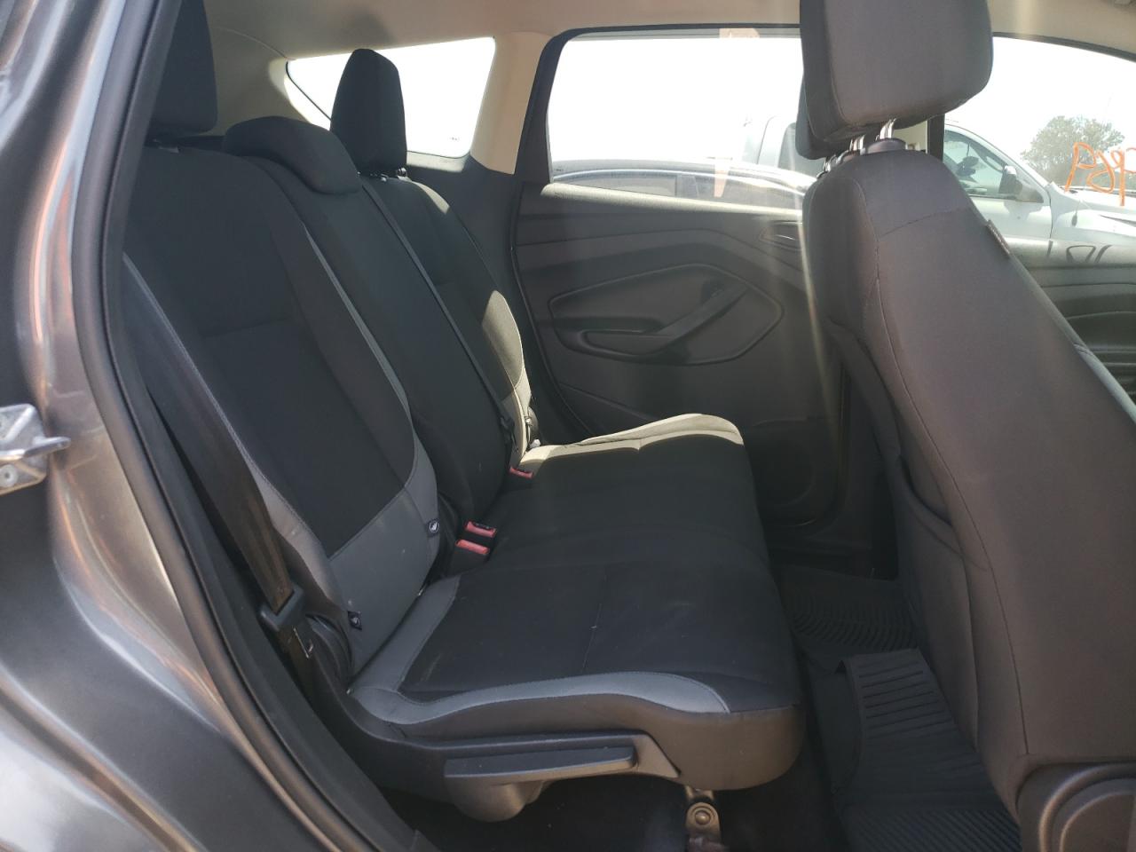 Photo 6 from auction – 2013 FORD ESCAPE S with VIN 1FMCU0F70DUB27279