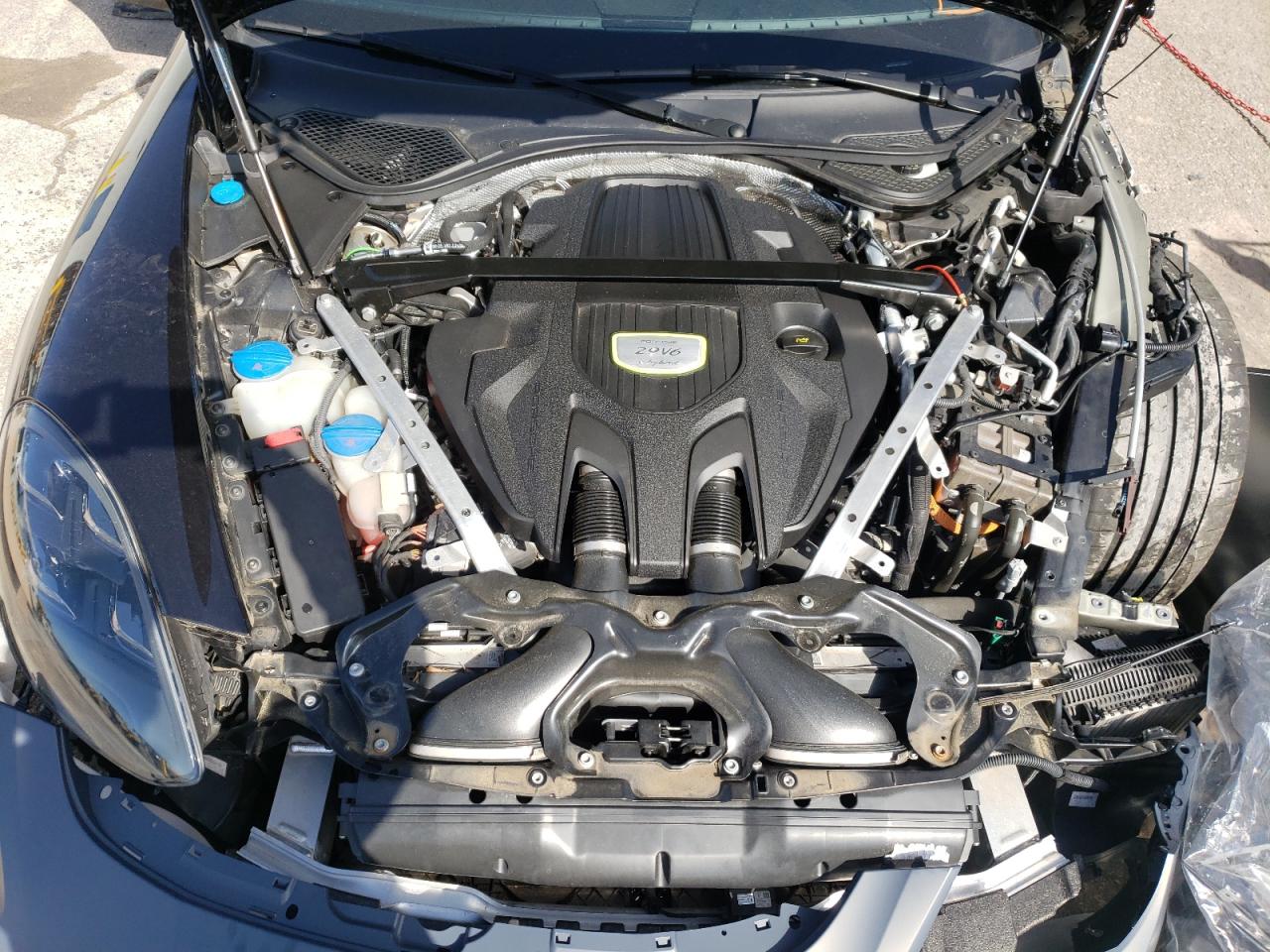 Photo 7 from auction – 2018 PORSCHE PANAMERA 4 with VIN WP0AE2A70JL127652