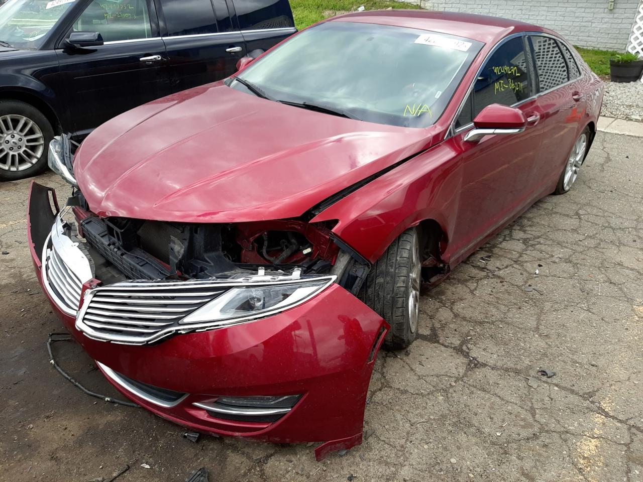 Photo 2 from auction – 2016 LINCOLN MKZ with VIN 3LN6L2G99GR623432