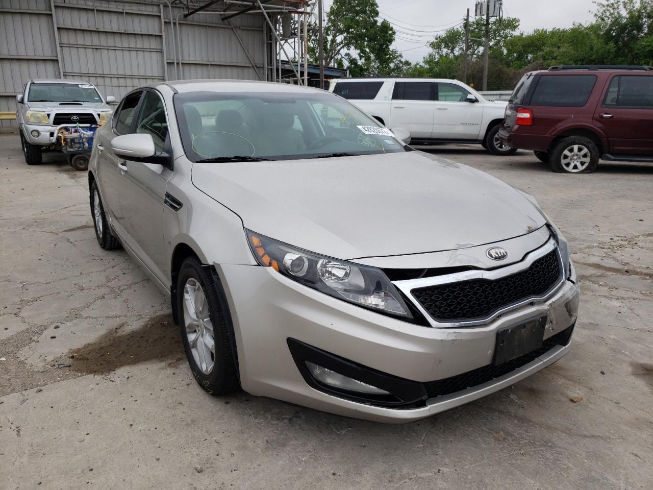 KIA OPTIMA LX 2013 with VIN 5XXGM4A75DG210278 - Photo from auction