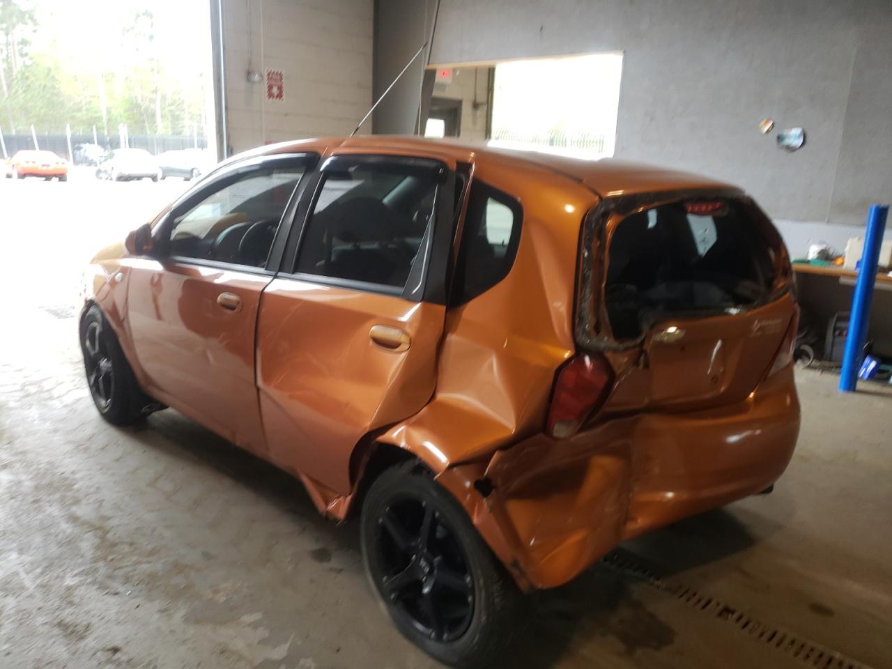 Zdjęcie 3 z aukcji – 2005 CHEVROLET AVEO z VIN KL1TD62695B405525