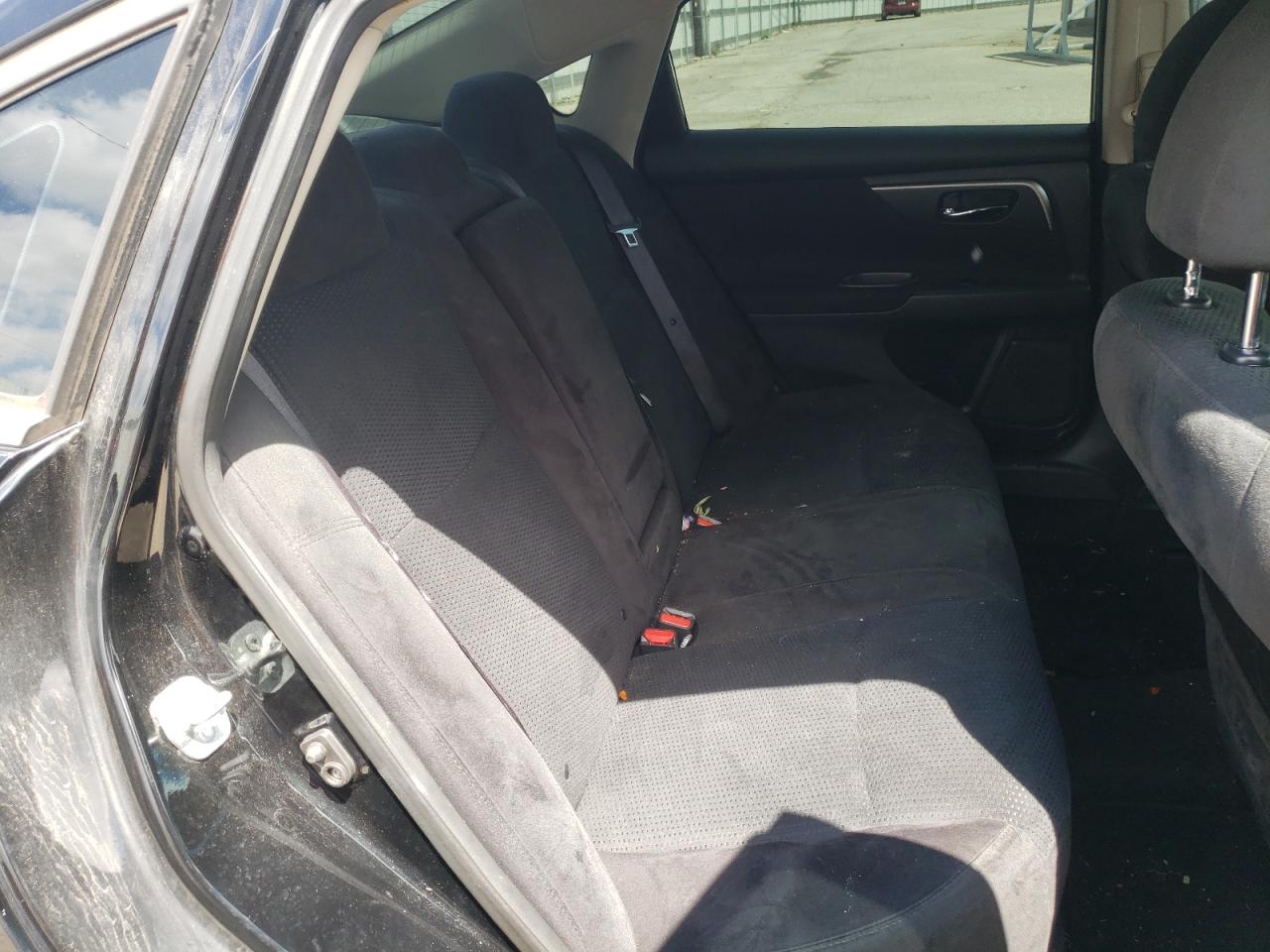 Photo 6 from auction – 2015 NISSAN ALTIMA 2.5 with VIN 1N4AL3AP8FN304638