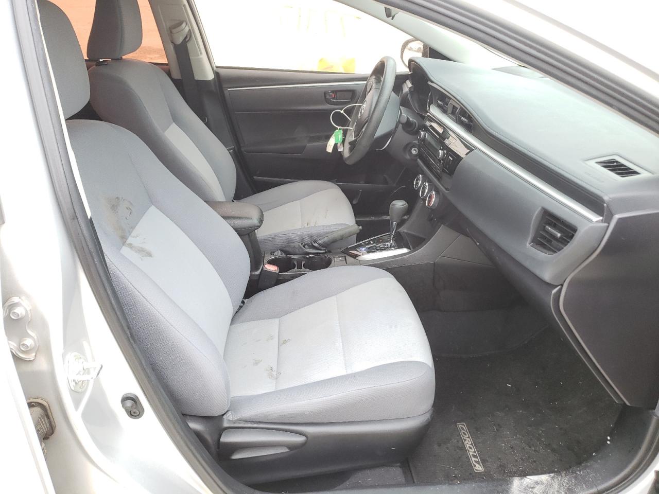 Photo 5 from auction – 2015 TOYOTA COROLLA L with VIN 5YFBURHE0FP295343
