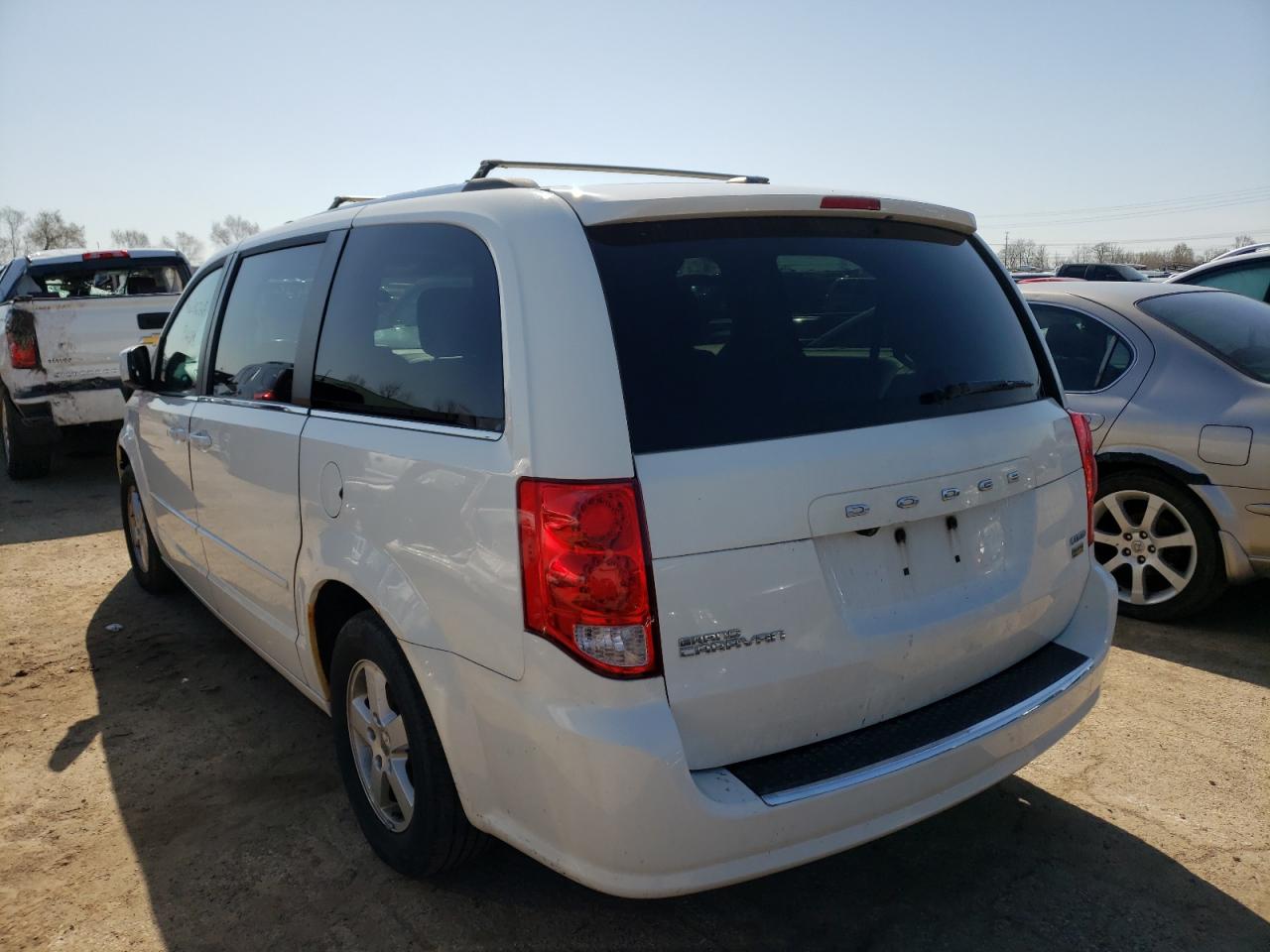 Photo 3 from auction – 2011 DODGE GRAND CARA with VIN 2D4RN5DG8BR748925