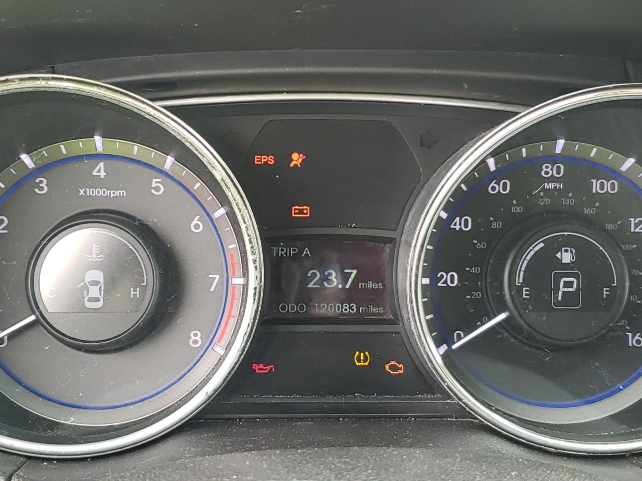 Photo 8 from auction – 2011 HYUNDAI SONATA GLS with VIN 5NPEB4AC6BH132900